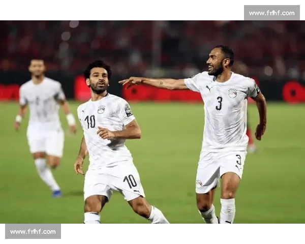 迈达纳vs世纪对决解析拳坛风云与技术博弈全景回顾历史意义与战术走向前瞻